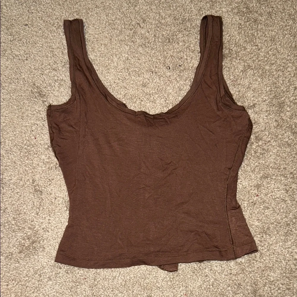 SKIMS Brown Button-Up Henley Women's lounge top - Picture 4 of 4